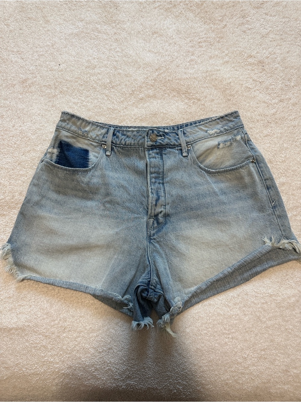 Good American The Bombshell High Waist Cutoff Petal Hem Denim Shorts